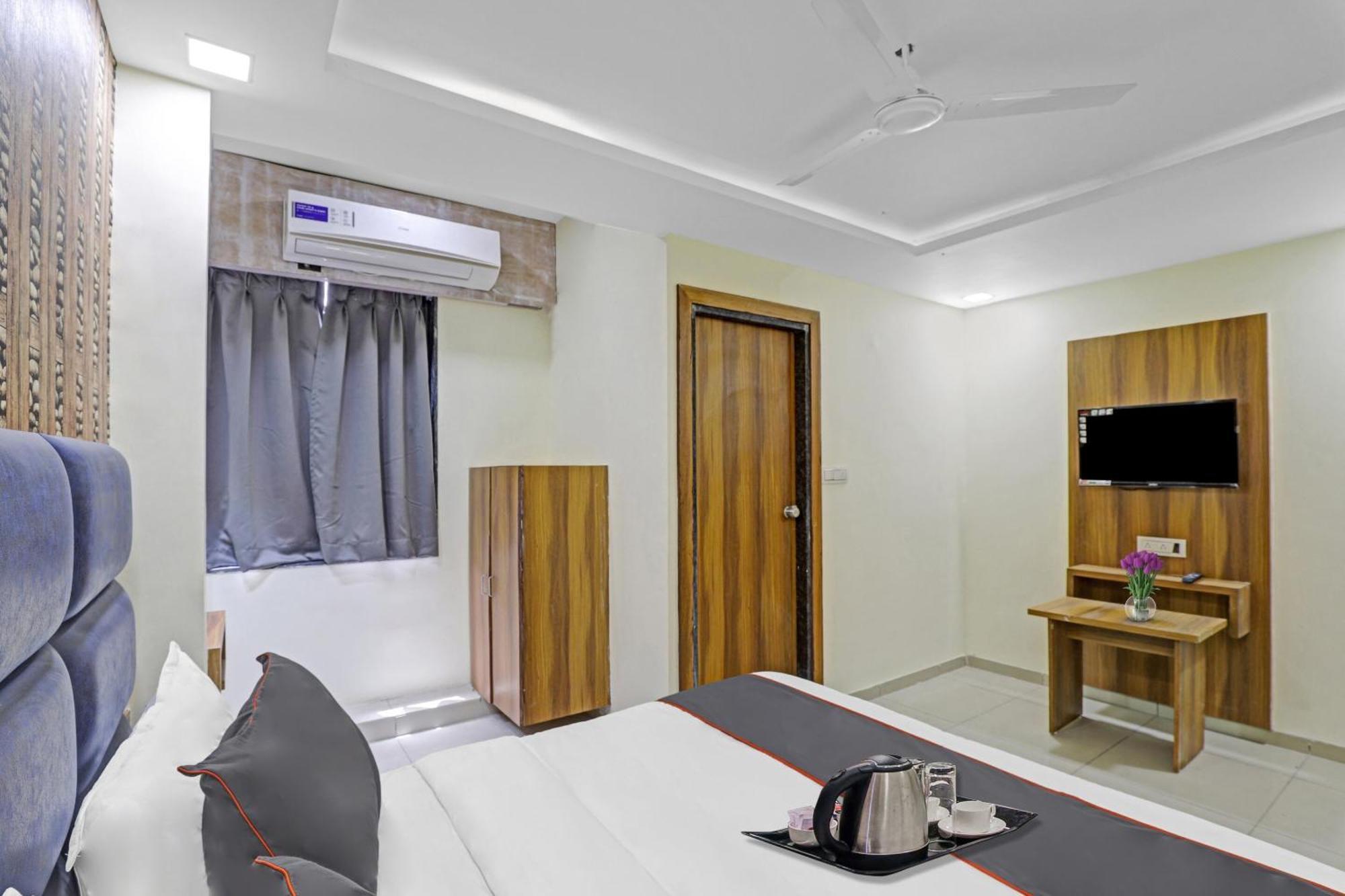 Hotel O Hill View Vadodara Exteriör bild