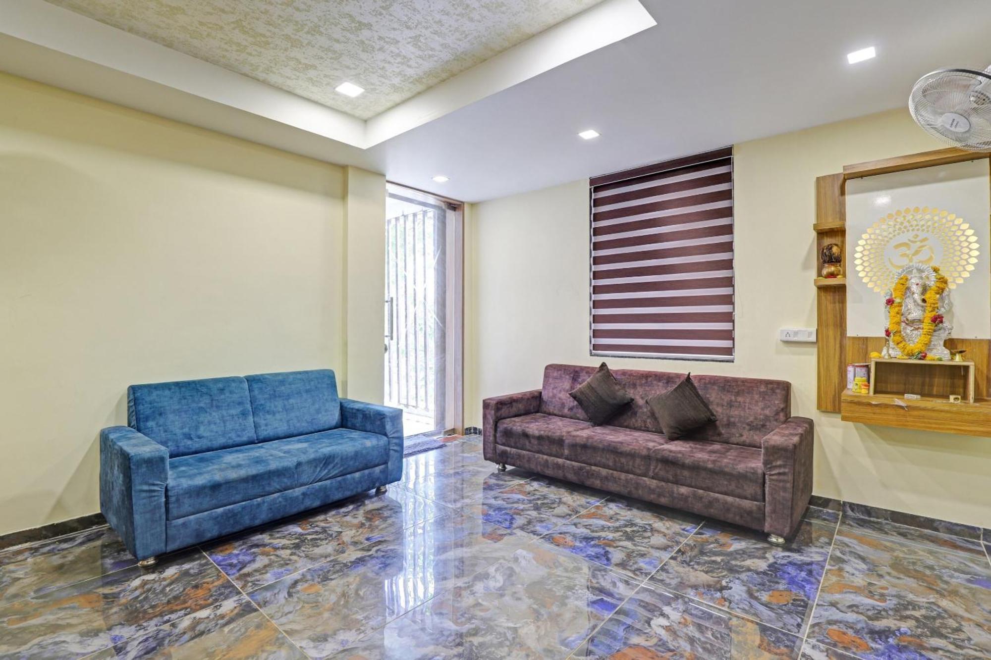 Hotel O Hill View Vadodara Exteriör bild